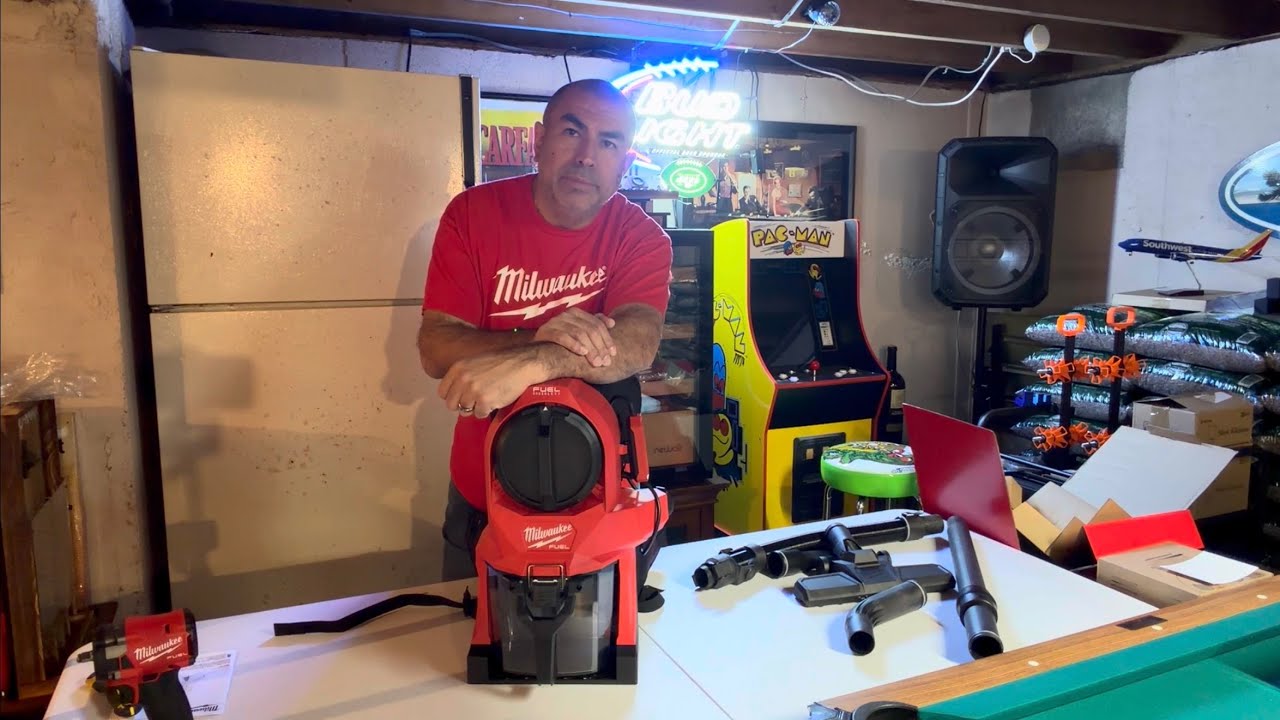 Рюкзачный пылесос Milwaukee M18 2025