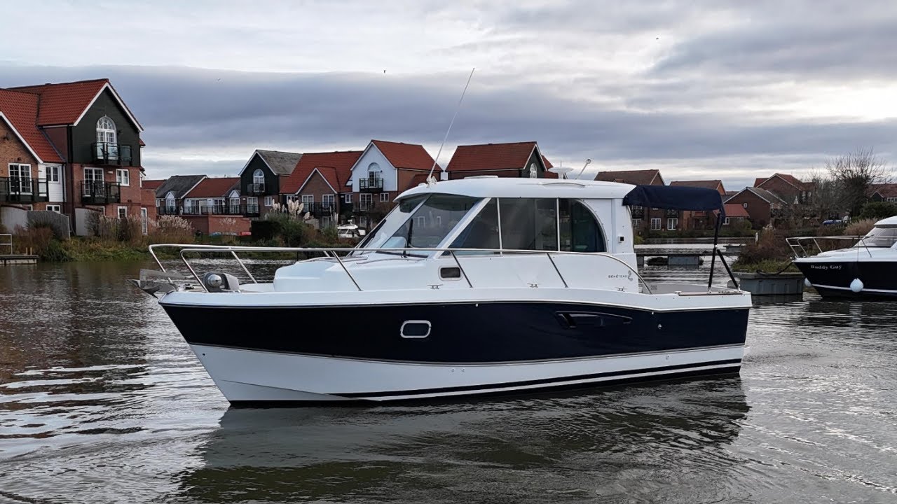 Beneteau Antares 760 - Full Walk Through Video Tour - £39,950