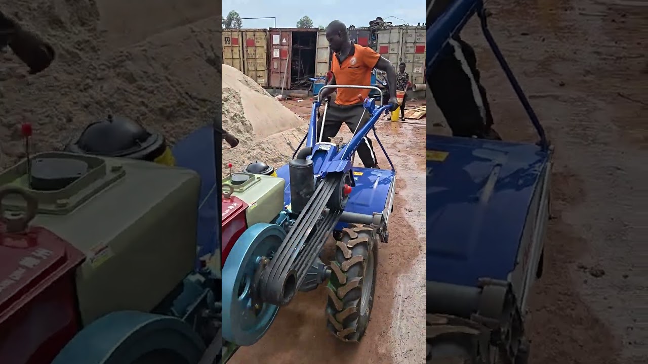 टेकटर को टाराई करते हुऐ डराइबर को देखो