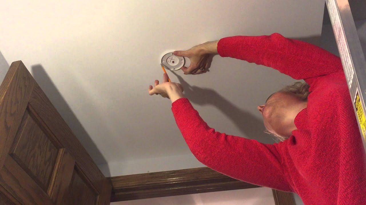 Installing A Battery Operated Smoke Alarm