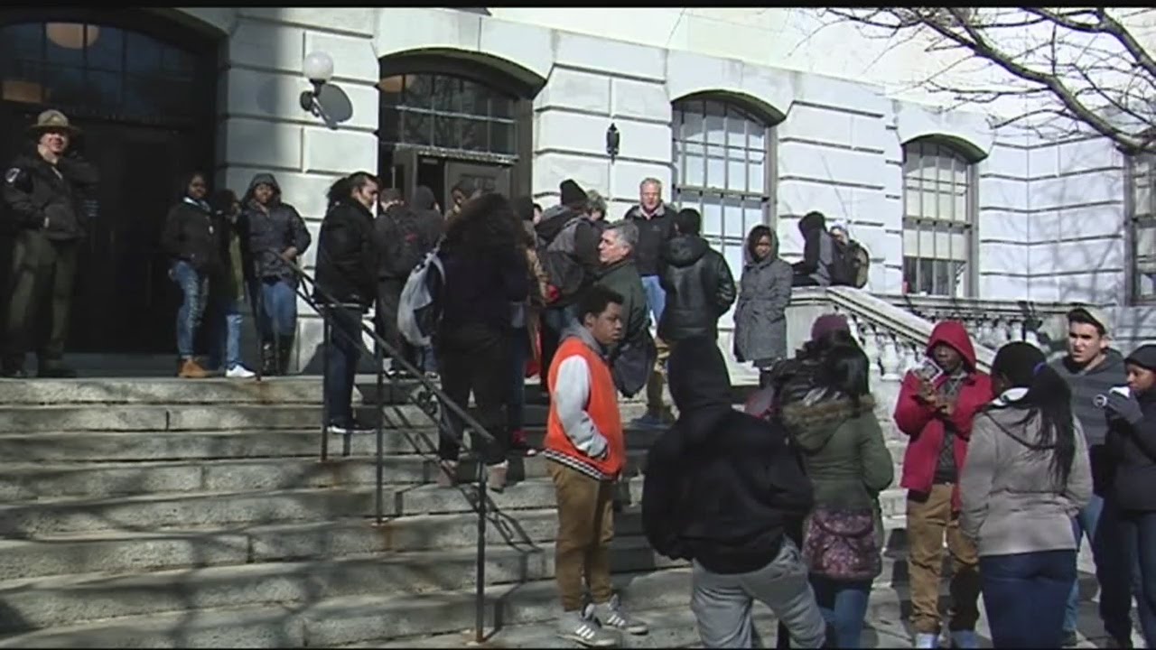 Massachusetts teens demanding more job opportunities
