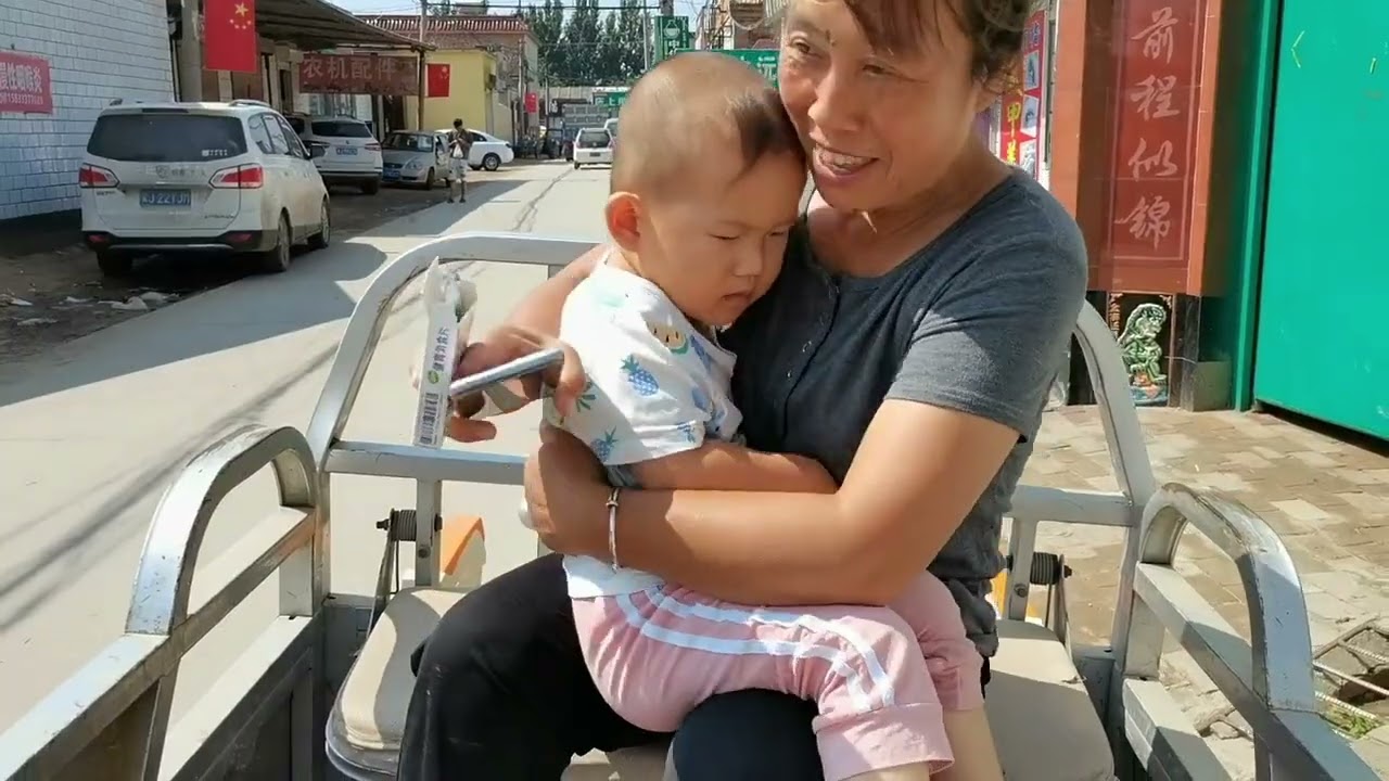 还是没躲过去真愁人，有爱的婆媳俩慌里慌张带娃去看病，吓坏了