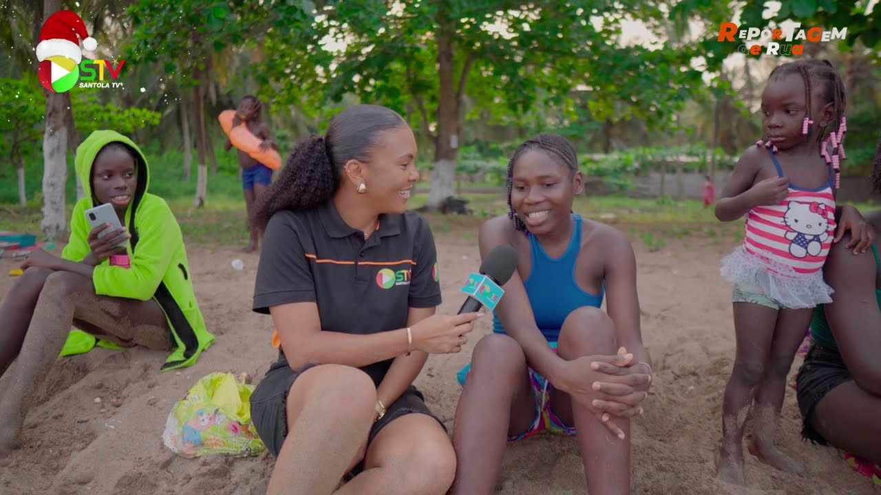 Reportagem de Rua - A tradicional “Lavagem do Ano Velho”  nas praias de São Tomé