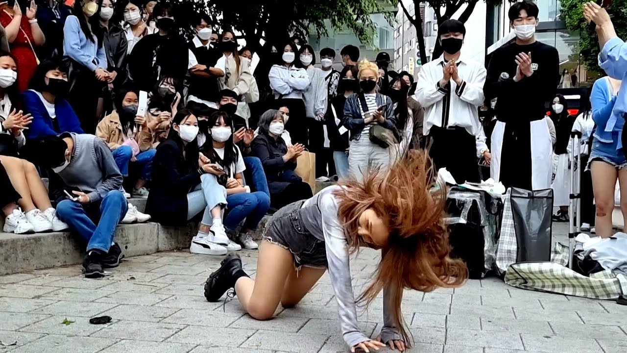 SUNDAY. GDM DANCE BUSKING.GUEST, DIANA(RED SPARK). LONG TIME NO SEE. BEAUTIFUL ATTRACTIVE BUSKING.