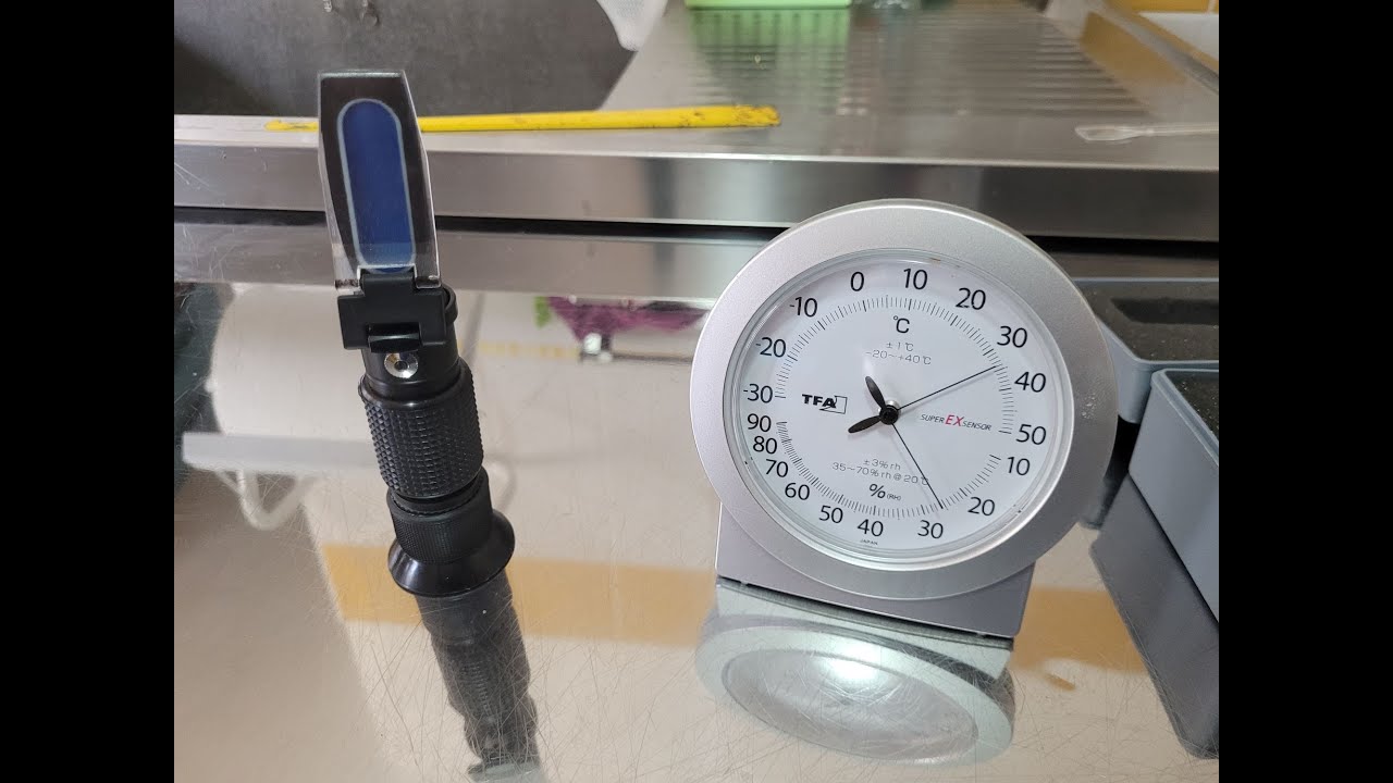 Apicoltura: l'umidità del miele, attenzione!