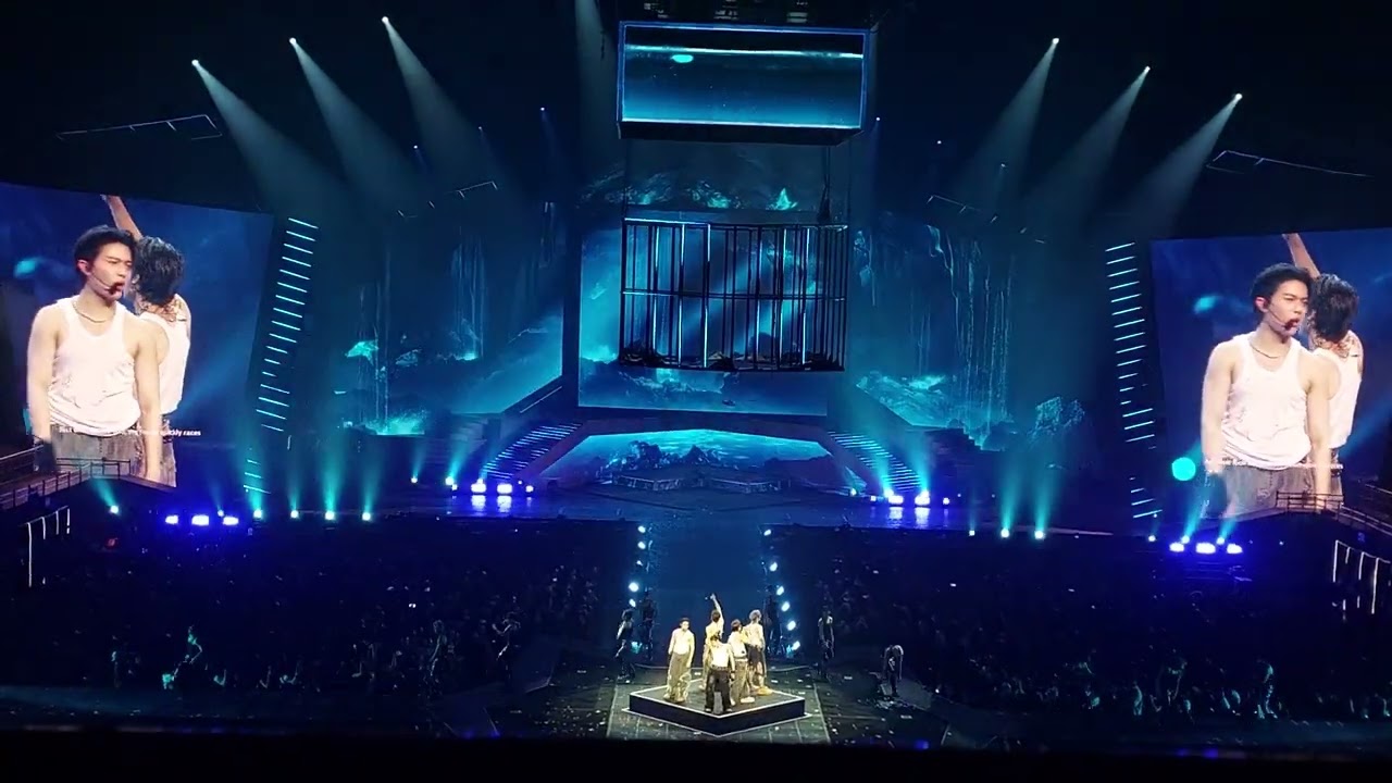 [FANCAM] LYKN - ( ฉ่ำ CHARM ) at Dusk and Dawn Concert Day 1 |251018
