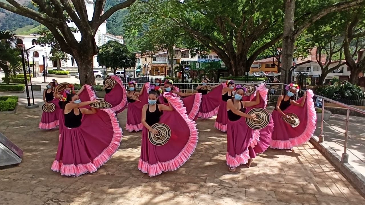 Yo me llamo Cumbia (Escuela de Danza Guasá - Salgar, Antioquia)