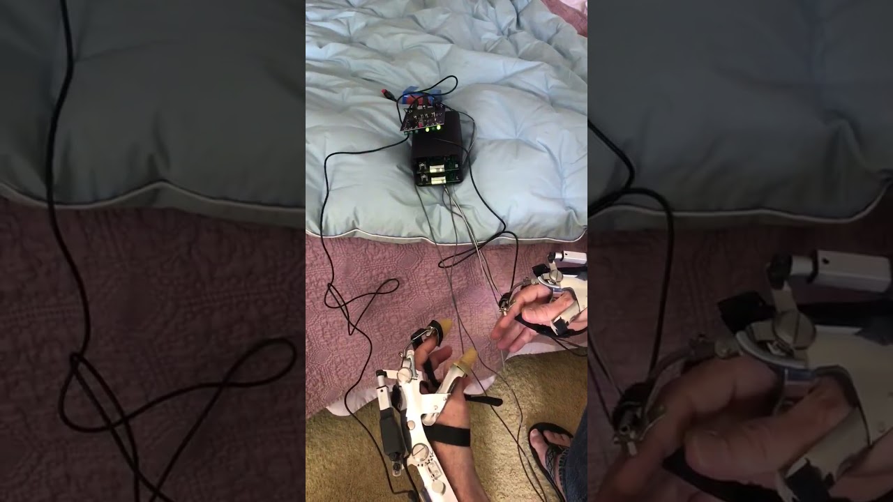 Bilateral EMG PowerGrip Controller Demo