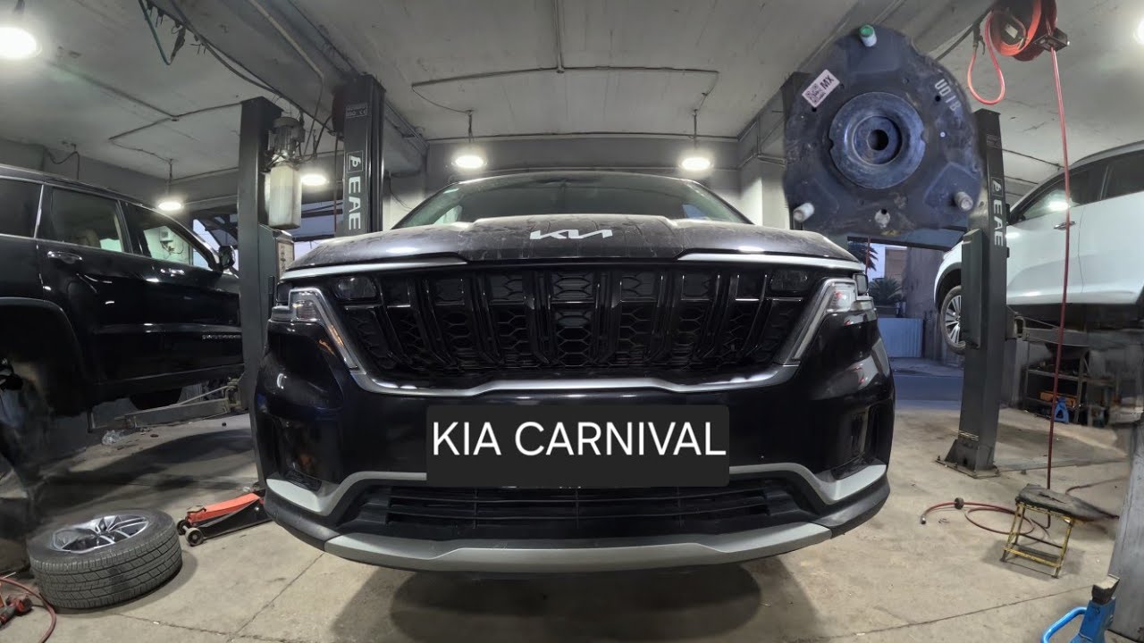 Remplacement de la fixation d'amortisseur avant . Kia Carnival 2015-2026 (spécifications de couple)