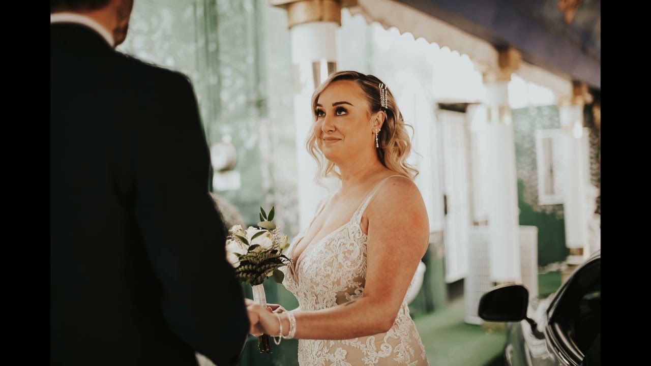 Kelsey & Chris Las Vegas Intimate drive thru wedding