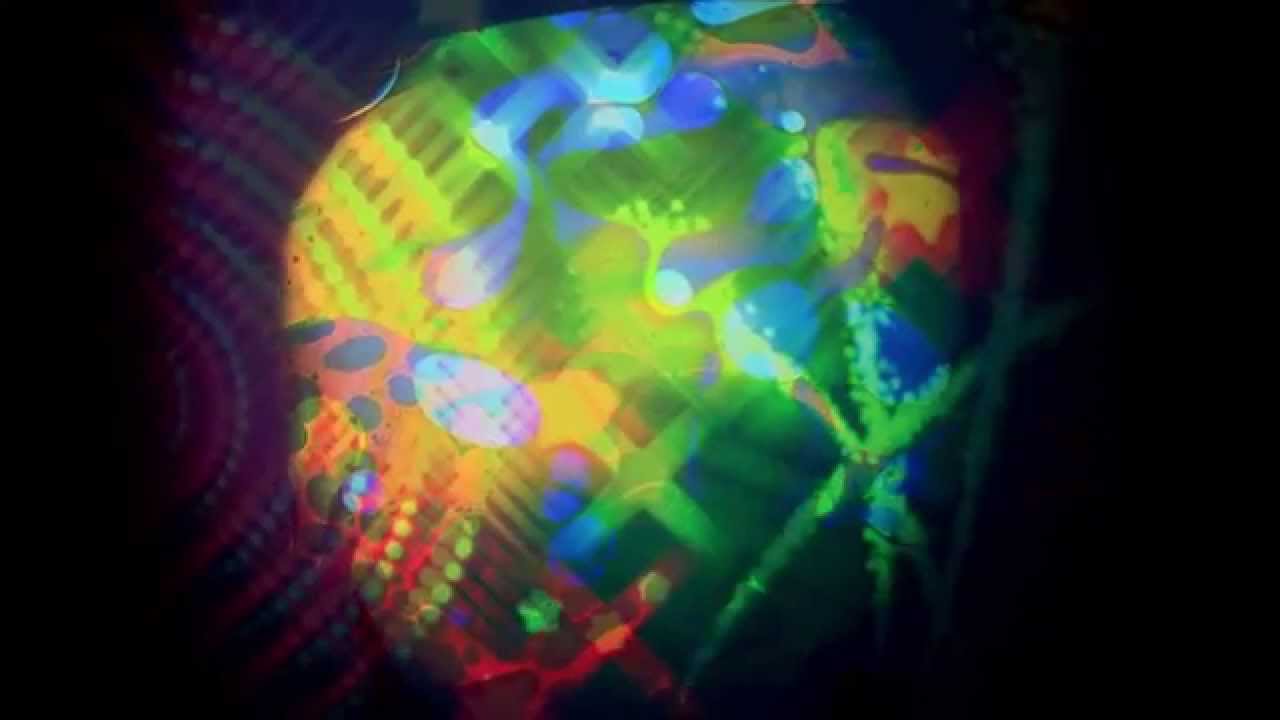 David Kilgour & the Heavy Eights - Comin' On (Official Music Video)