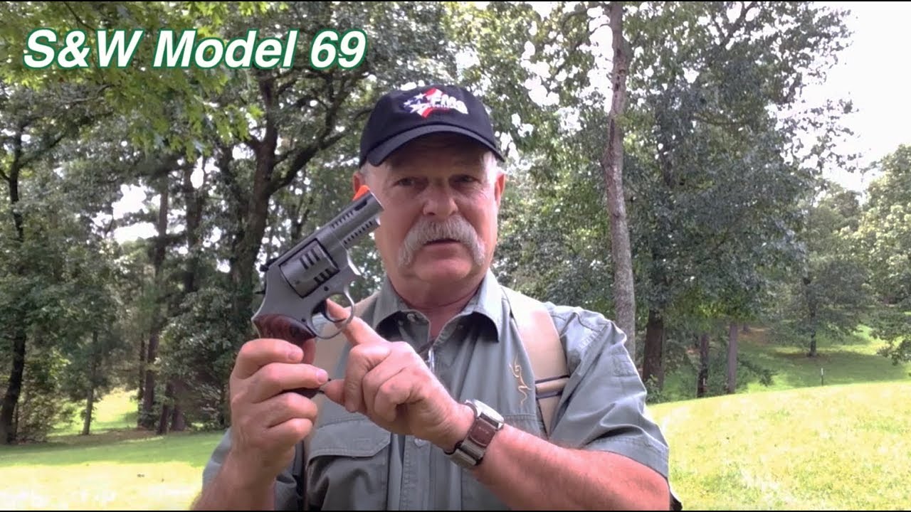 The S&W Mod. 69 - A Warrior's Fighting Spirit