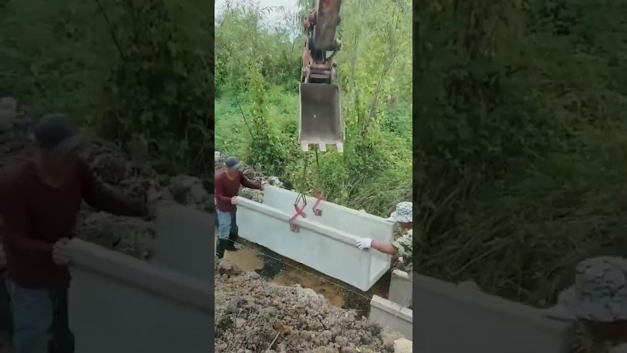 ground level precast drain. #construction #precast ##concrete #concrete #fast #drain #waterdrain