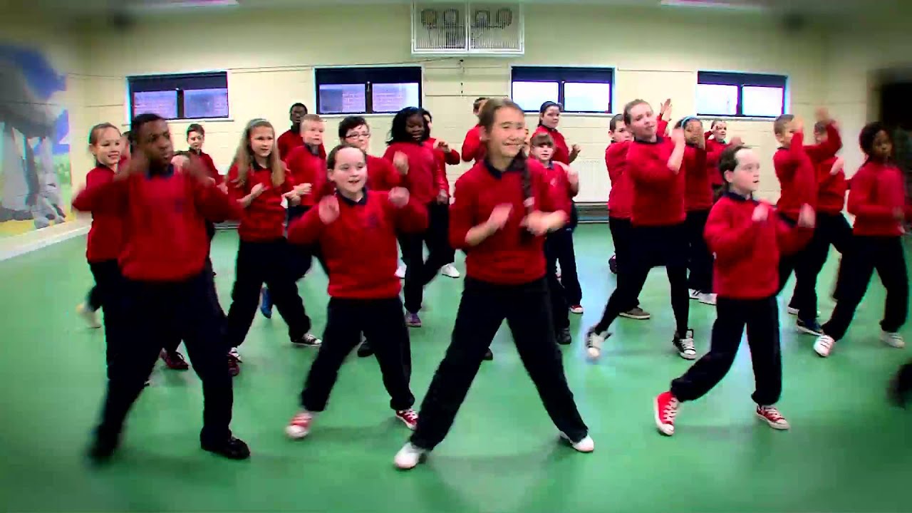 Operation Transformation Theme Song 'Step It Up' -Fresh R&eacute;