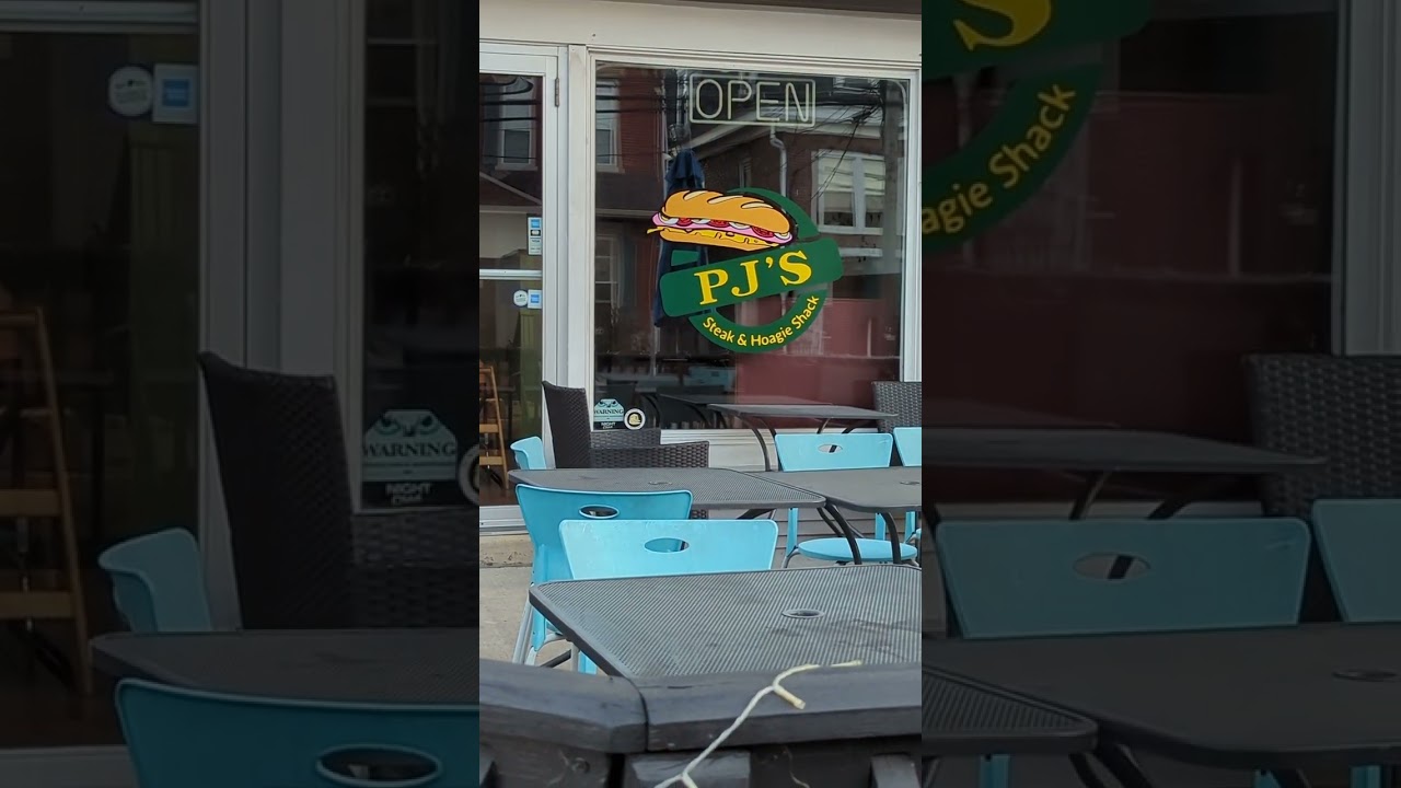 Walk around Main Street in New Holland PA part 1