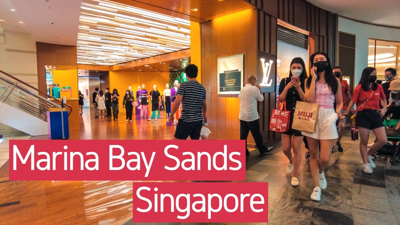 [4K] 🇸🇬 Singapore City Walking Tour at Marina Bay Sands | Singapore 2021