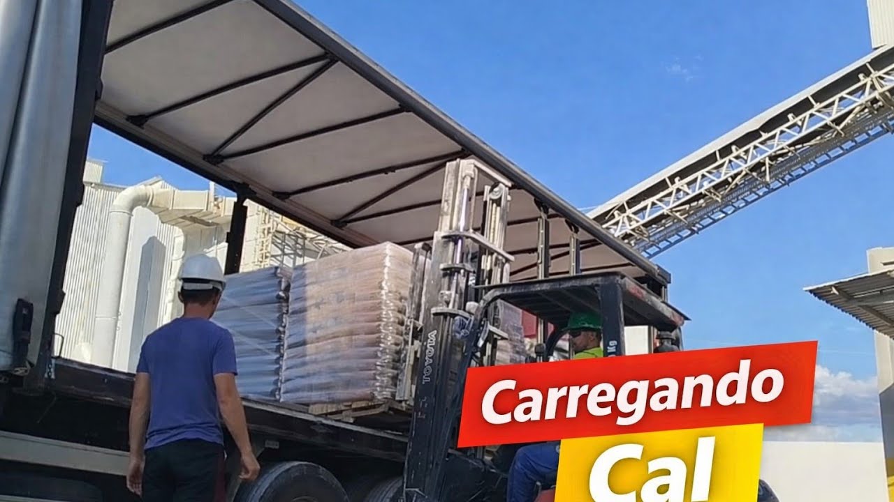 Indo carregar uma carga de Cal
