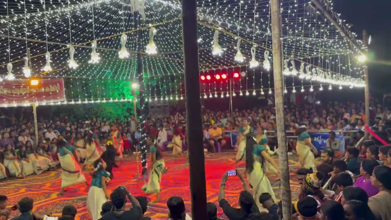 കാളി കാരികളി 