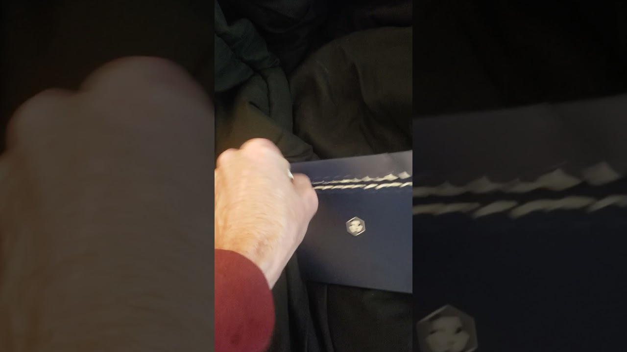 Unboxing Crypto.com Card - Midnight Blue