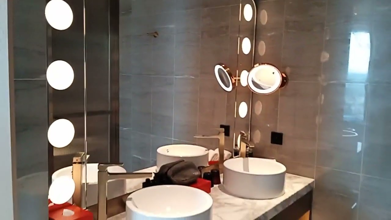 2024/4/25,16:37,W Macau - Studio City,Studio Suite, 1 Bedroom Junior Suite, 1 King