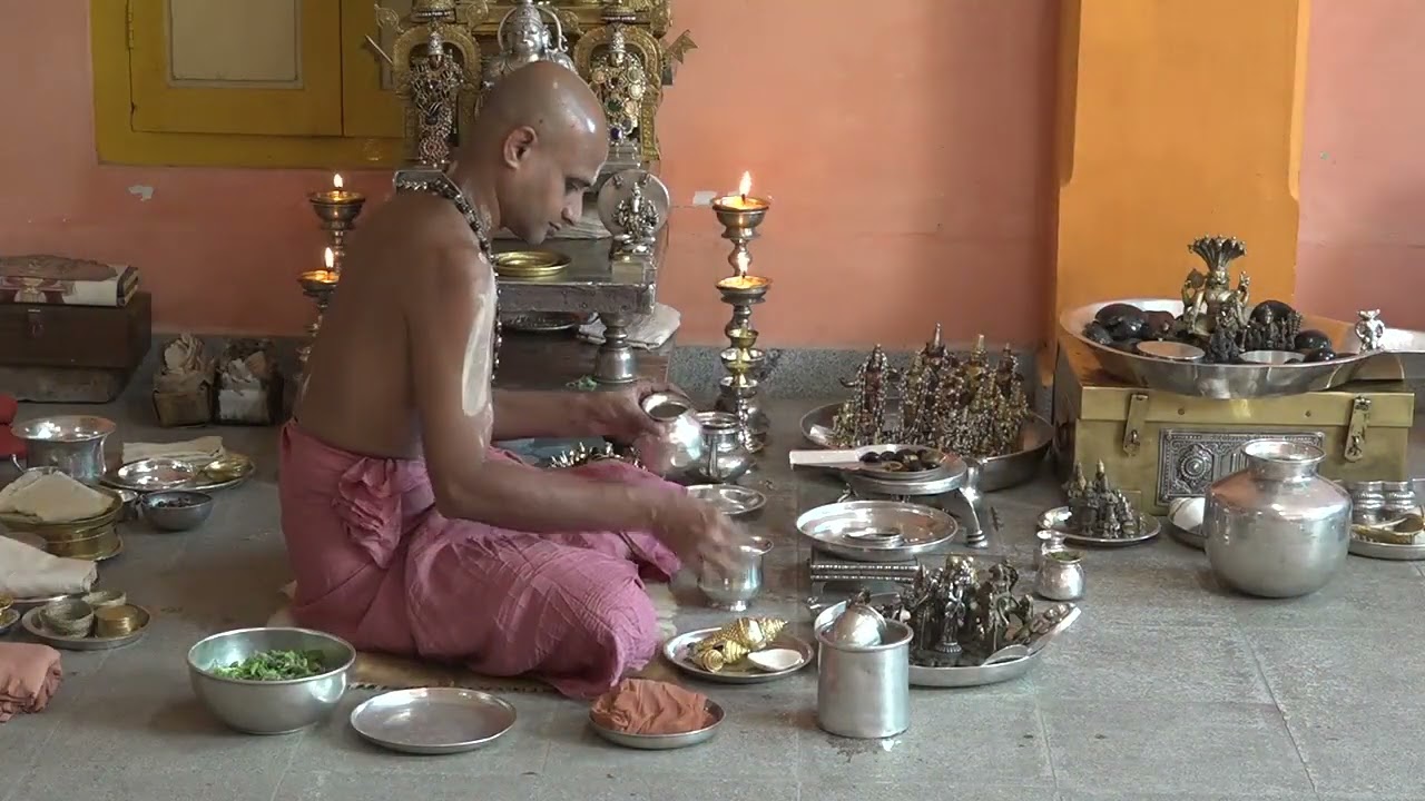 SriMoolaRamaDevara Puje By Sri Satyatma Teertaru @ Sri Jayaraghavendra Matha Tirukoilur 9 Jan 2023