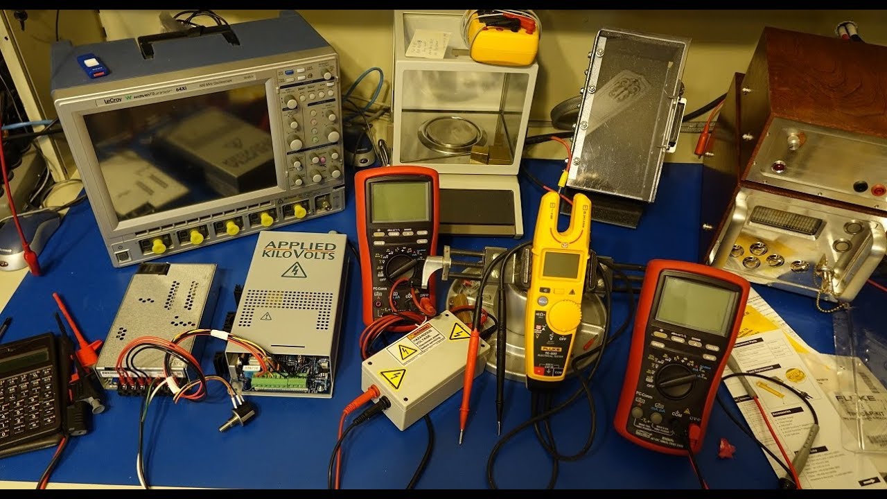 Fluke T6-600 Part 1, High Voltage Breakdown Testing, With a Human Hand