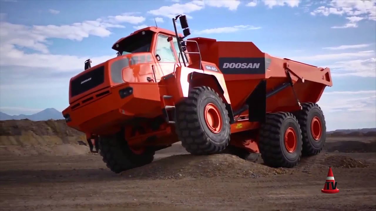 DOOSAN CAMIONES Articulados | Conexpo Latin America 2015 | Mercado Vial TV