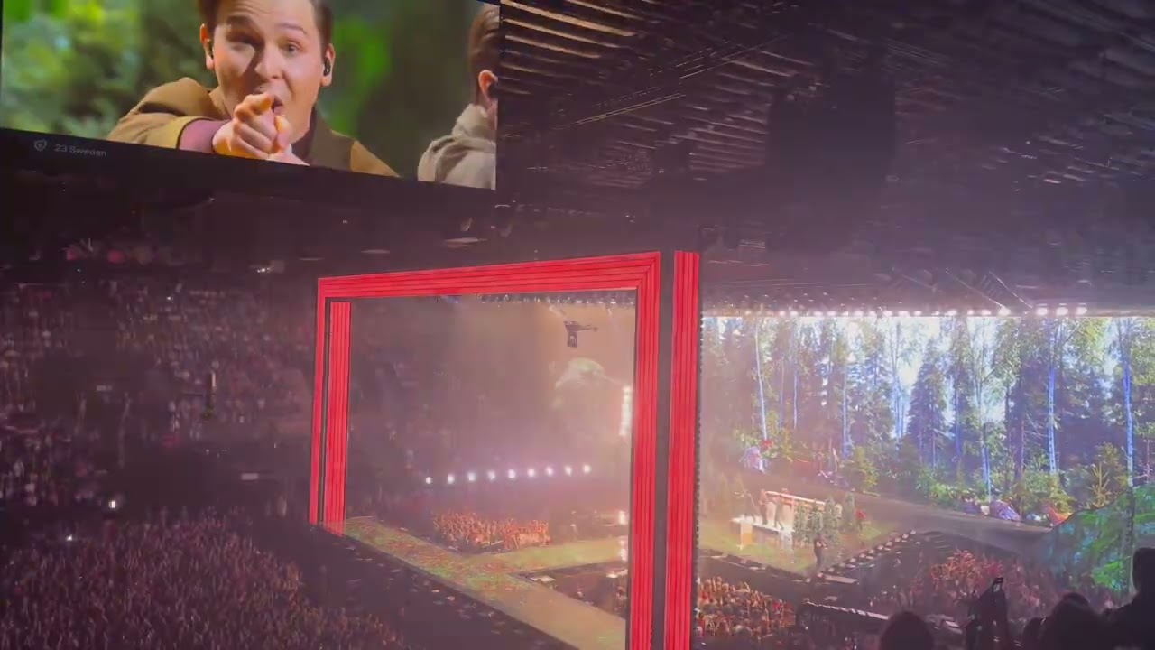 Eurovision 2025 - Sweden - KAJ - Bara Bada Bastu  - live from hall @ Grand Final Liveshow