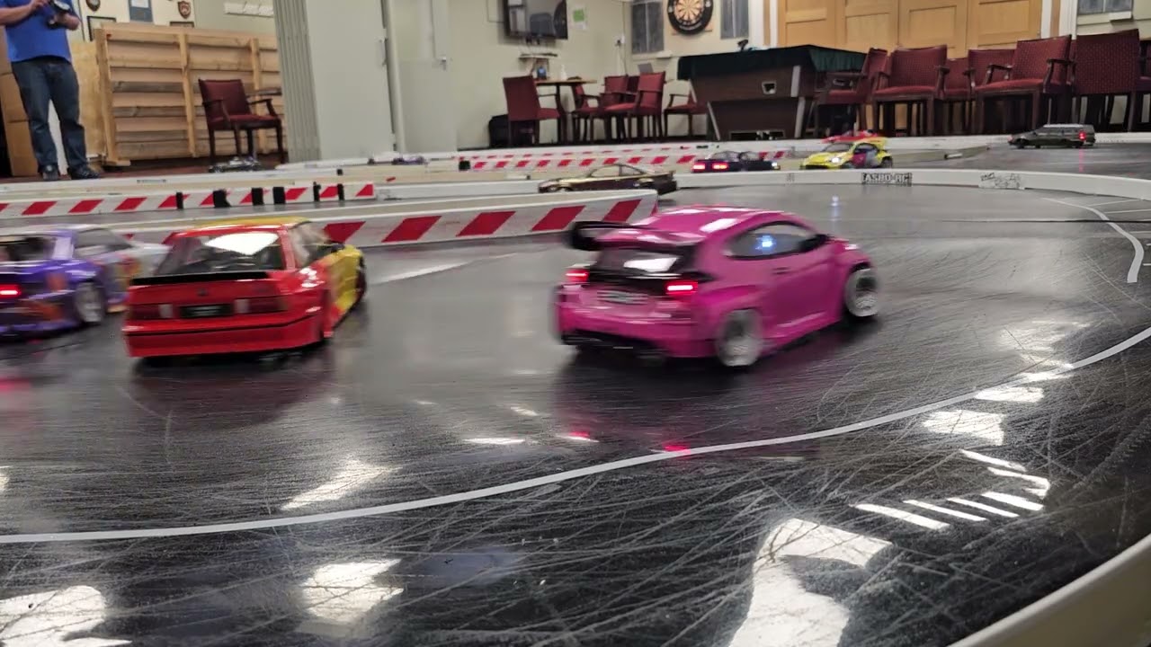 Rc drifting at drift monkeys Southend 