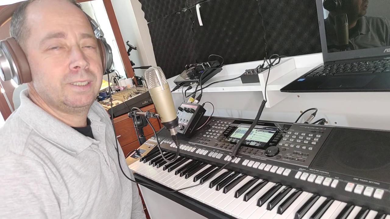 Yamaha A 3000 mikrofon nasıl bağlanır?