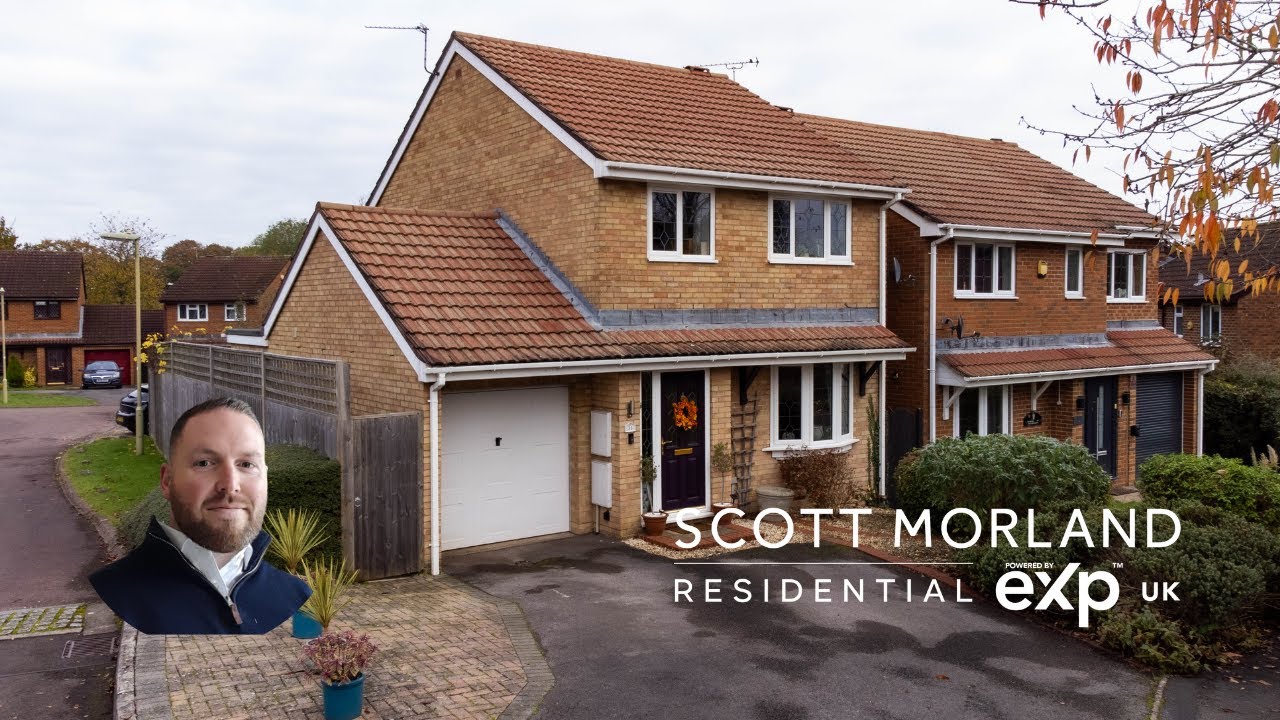 Welcome to Calleva Close, Hatch Warren.