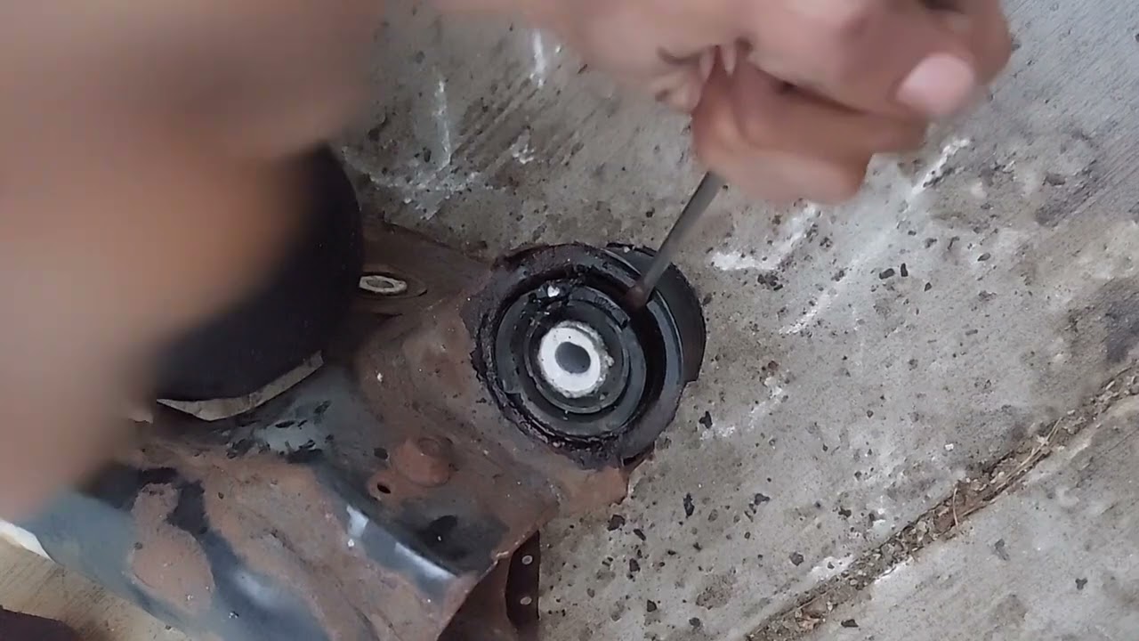 E46 Subframe Prep Part. 1  Subframe Bushing Removal