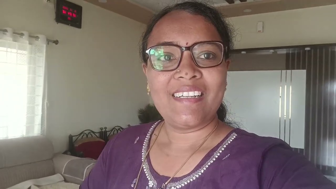 Parcel ತರೋಕೆ ಹೋಗಿ ರೋಡ್ ನಲ್ಲಿ ಬಿತ್ತು....