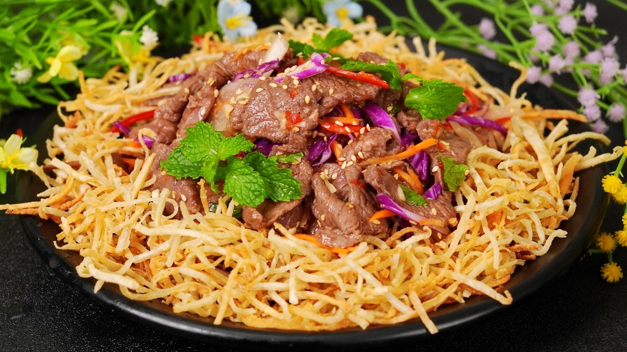 Cách Làm Gỏi Bò Khoai Môn Chiên Giòn & Gỏi Mực Chua Cay – Món Gỏi Ngon Lạ Miệng | Bếp Nhà Giang