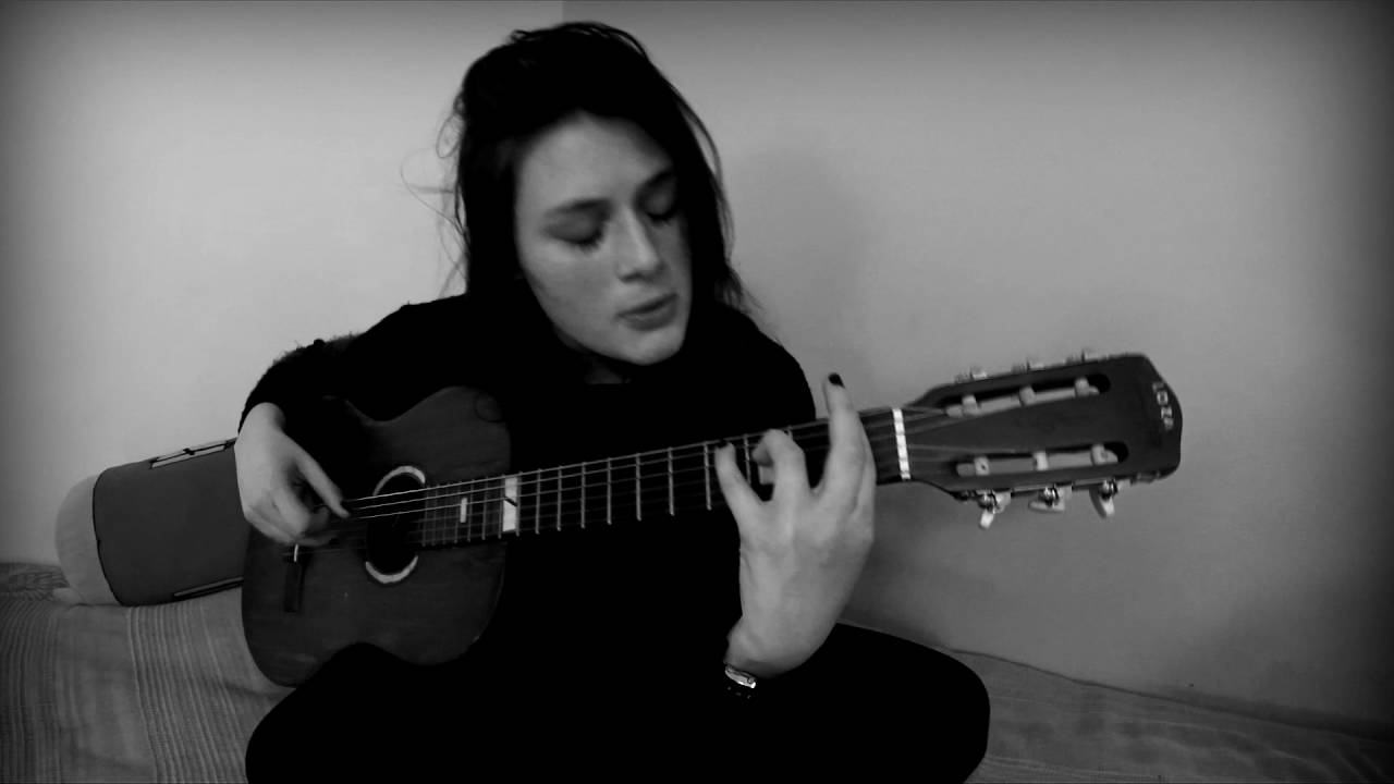 Agustina Cuello - Raíz salvaje (Lucio Mantel)