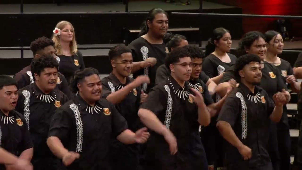 Manurewa High School, Rewaken Polycation Choir | Vi’i o ‘Ā’oga Maualuga o Manurewa – Bronson Tamafai