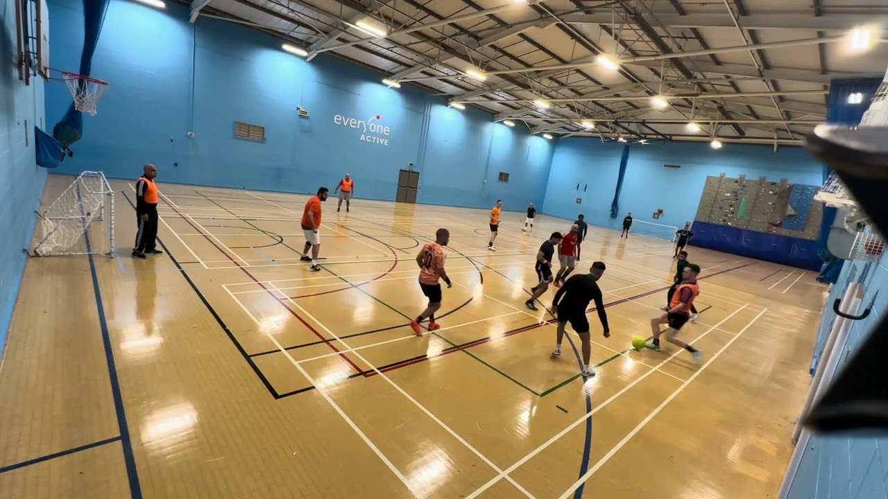 Oranges 10-3 Blacks ⚽️ 7-a-side at St Nicholas Park, Warwick (15 Feb 2026)