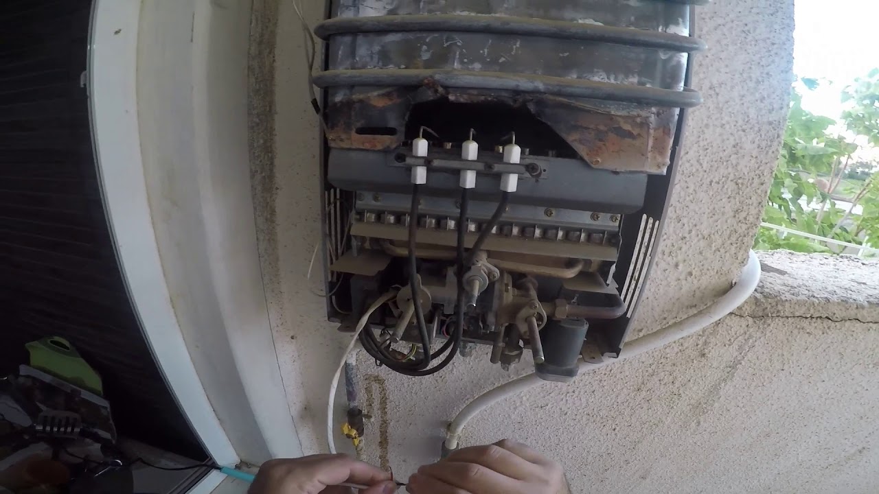 Modification de l'alimentation d'un chauffe eau à pile, par un PowerBank