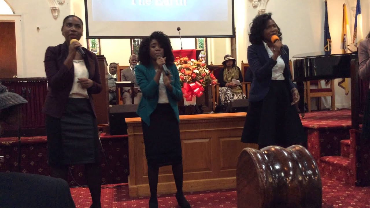 The Only God Livre cover by The Tappin Sisters