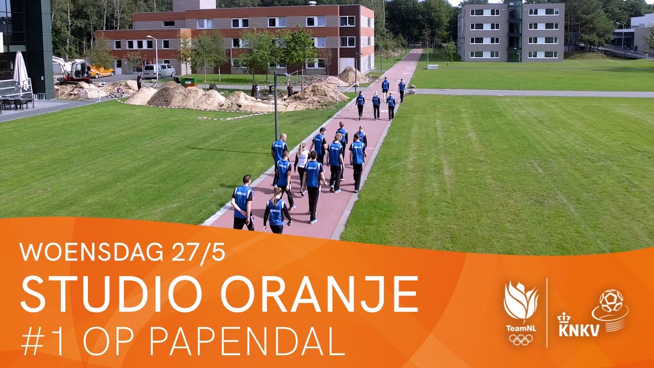Studio Oranje, Deel 1 - Op Papendal