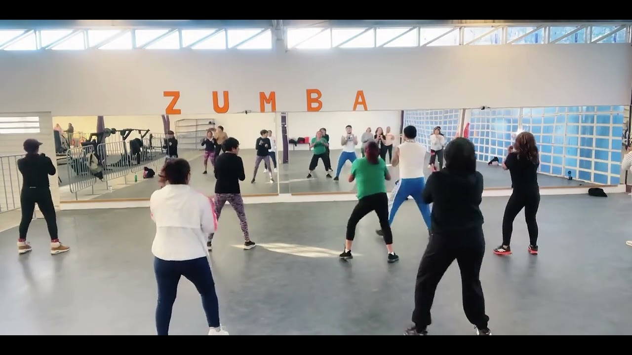 Pégale al beat | Karval | ZUMBA CON ROYCE |