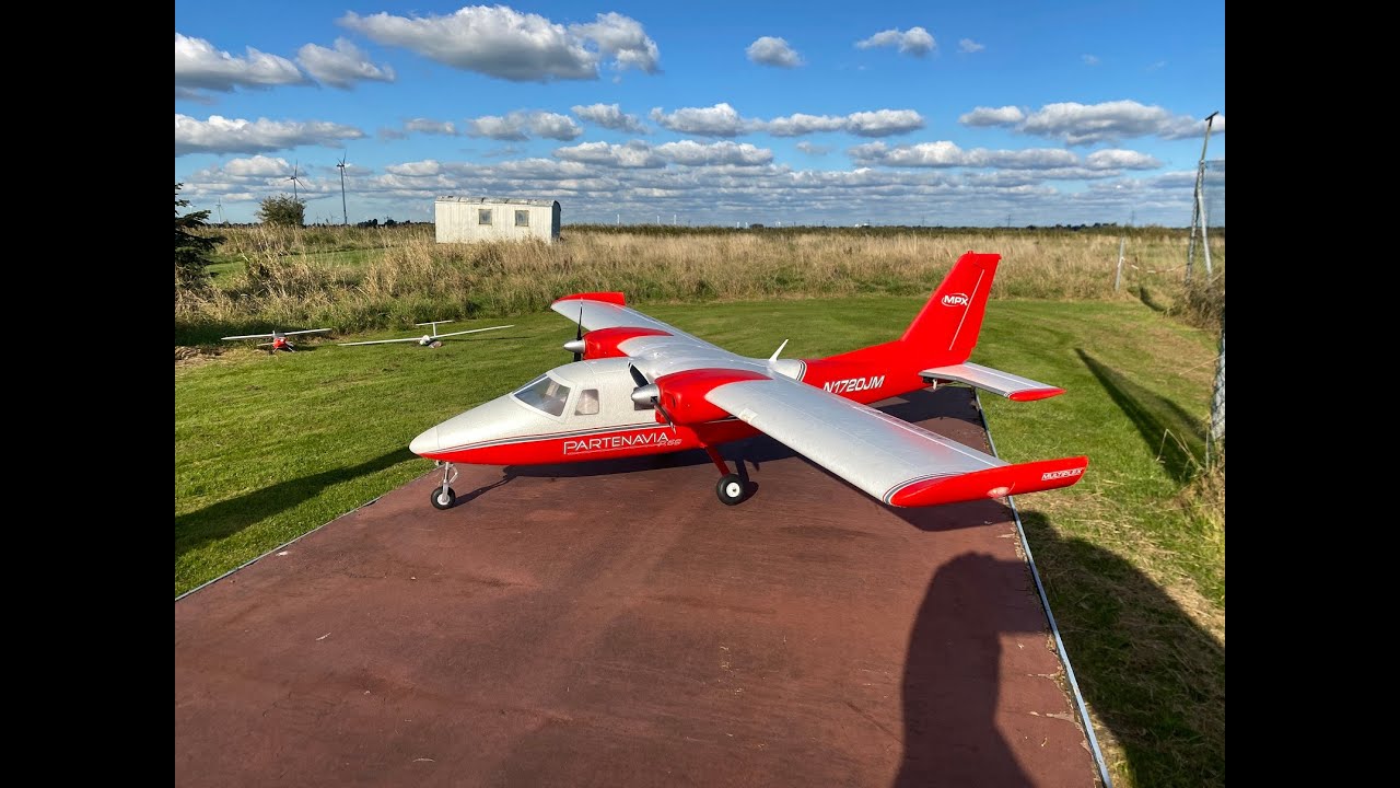 Rc Flugzeug Multiplex Partenavia P68