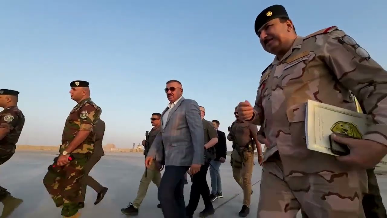 وزير الداخلية يتابع إجراءات دخول الزائرين من منفذ الشلامجة الحدودي في محافظة البصرة