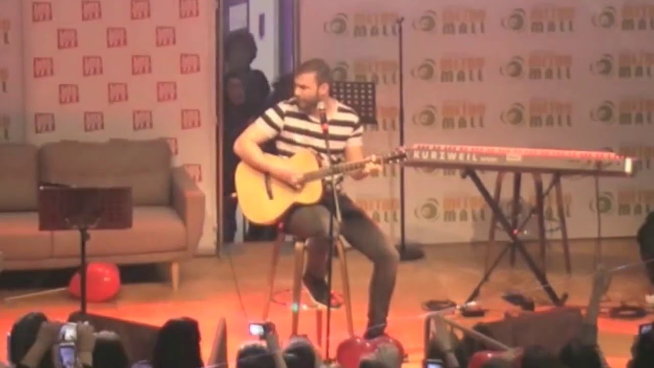 Γιώργος Σαμπάνης Live @ Athens Metro Mall