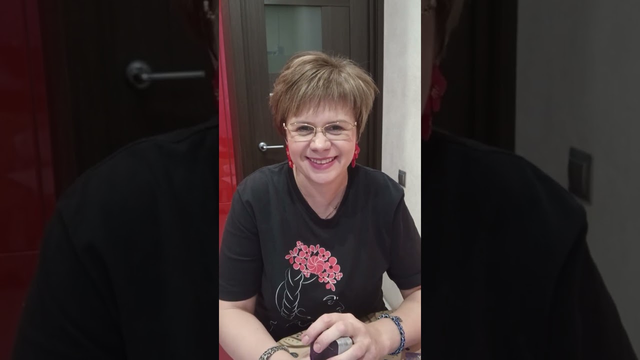 Мама которой уже нет, хочет с вами поговорить. 😇🤔