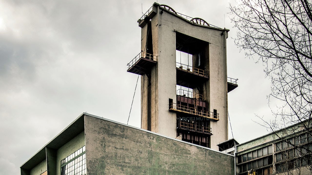 Wieża szybu Roździeński kopalni Wieczorek | Maj 2014