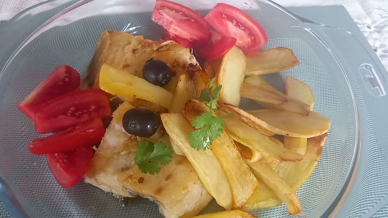 Morue &agrave; la po&ecirc;le, rapide et nutritive.
