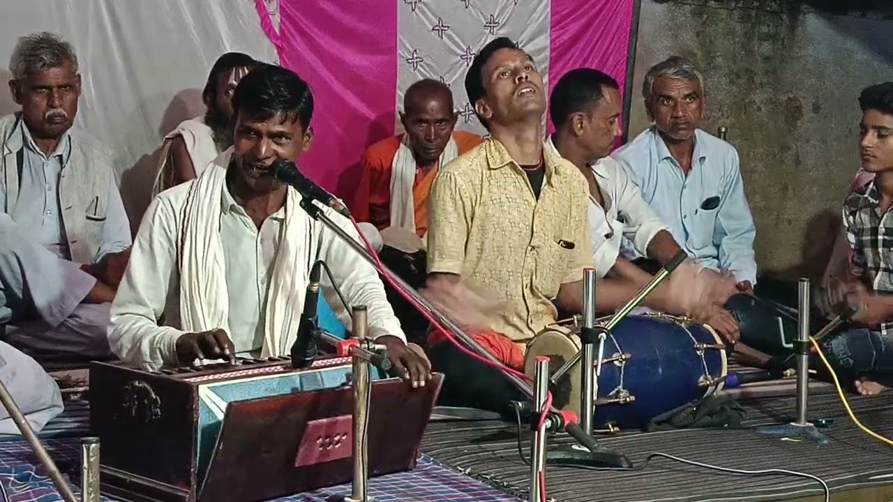 श्री मुन्ना विश्वकर्मा जी की माता जी की त्रयोदशी में भजनों का प्रोग्राम पहरा जिला हमीरपुर