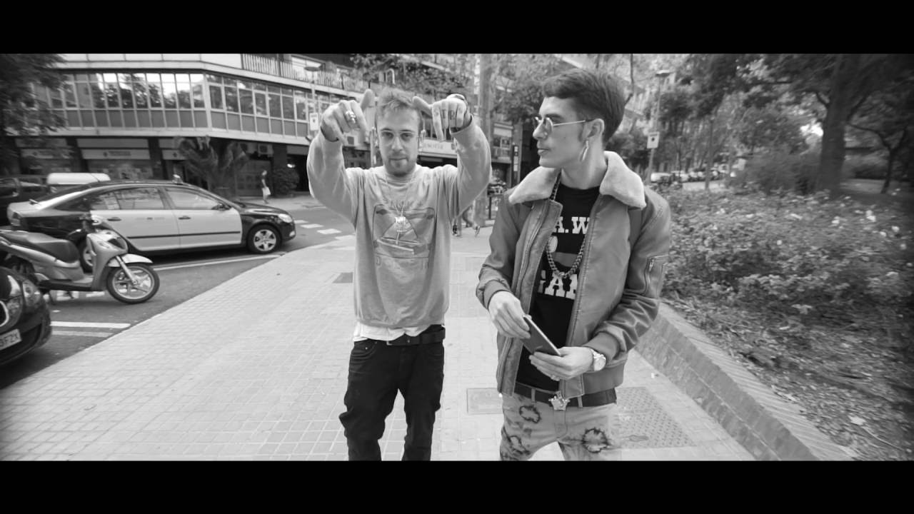 GOODJAN X LILGUIU - LAPASTA / enchufe