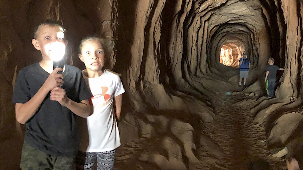 Kids INSIDE the Belly of the Dragon Cave 🐉🚐 RV Trip Southern Utah